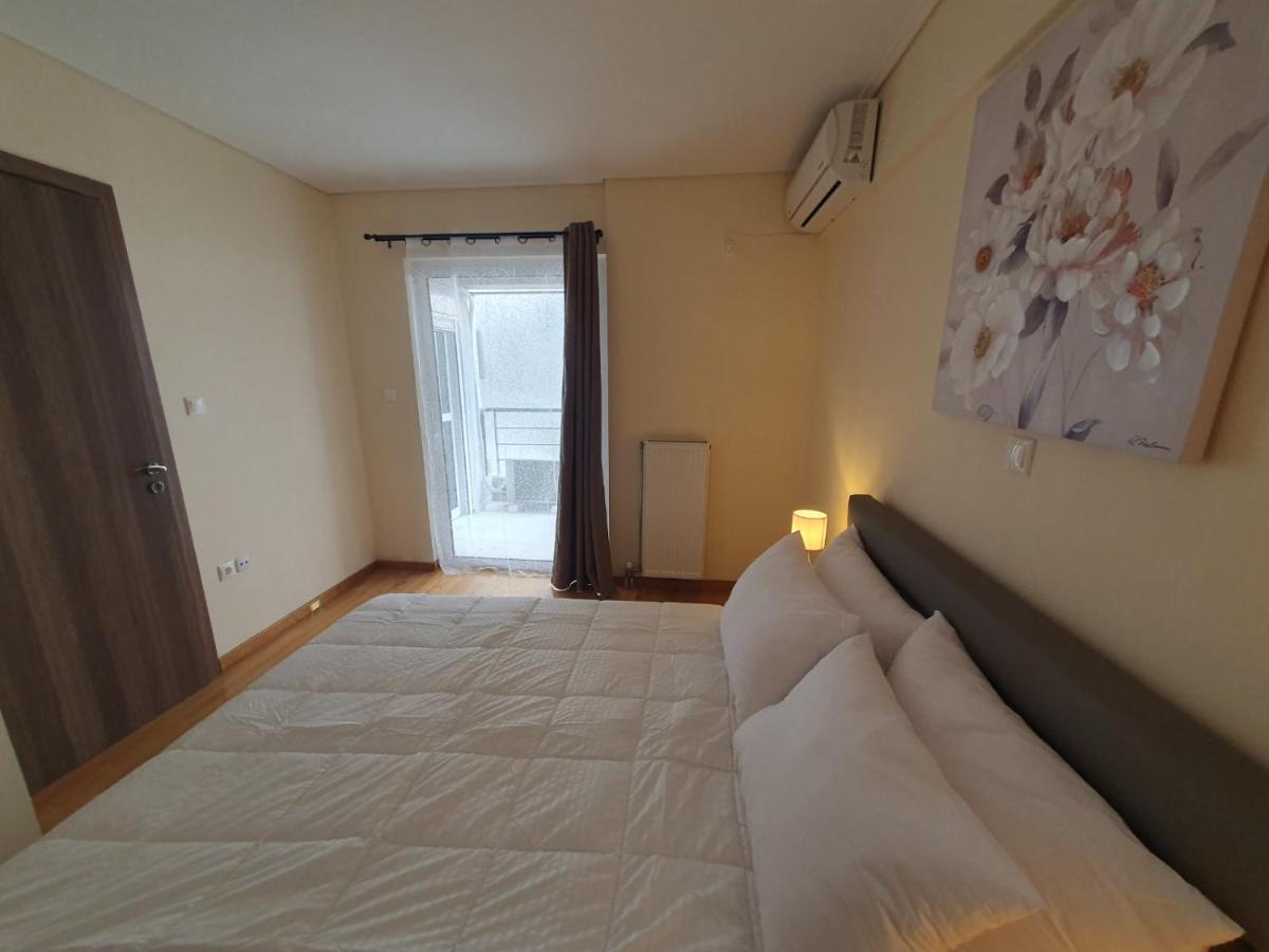 Lux & Style 75Sqm With Private Parking In Athens Apartment Bagian luar foto