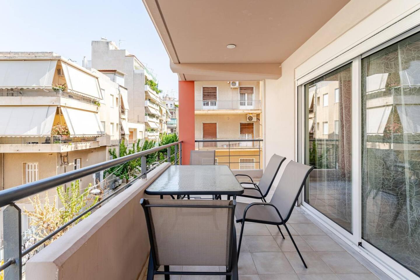 Lux & Style 75Sqm With Private Parking In Athens Apartment Bagian luar foto
