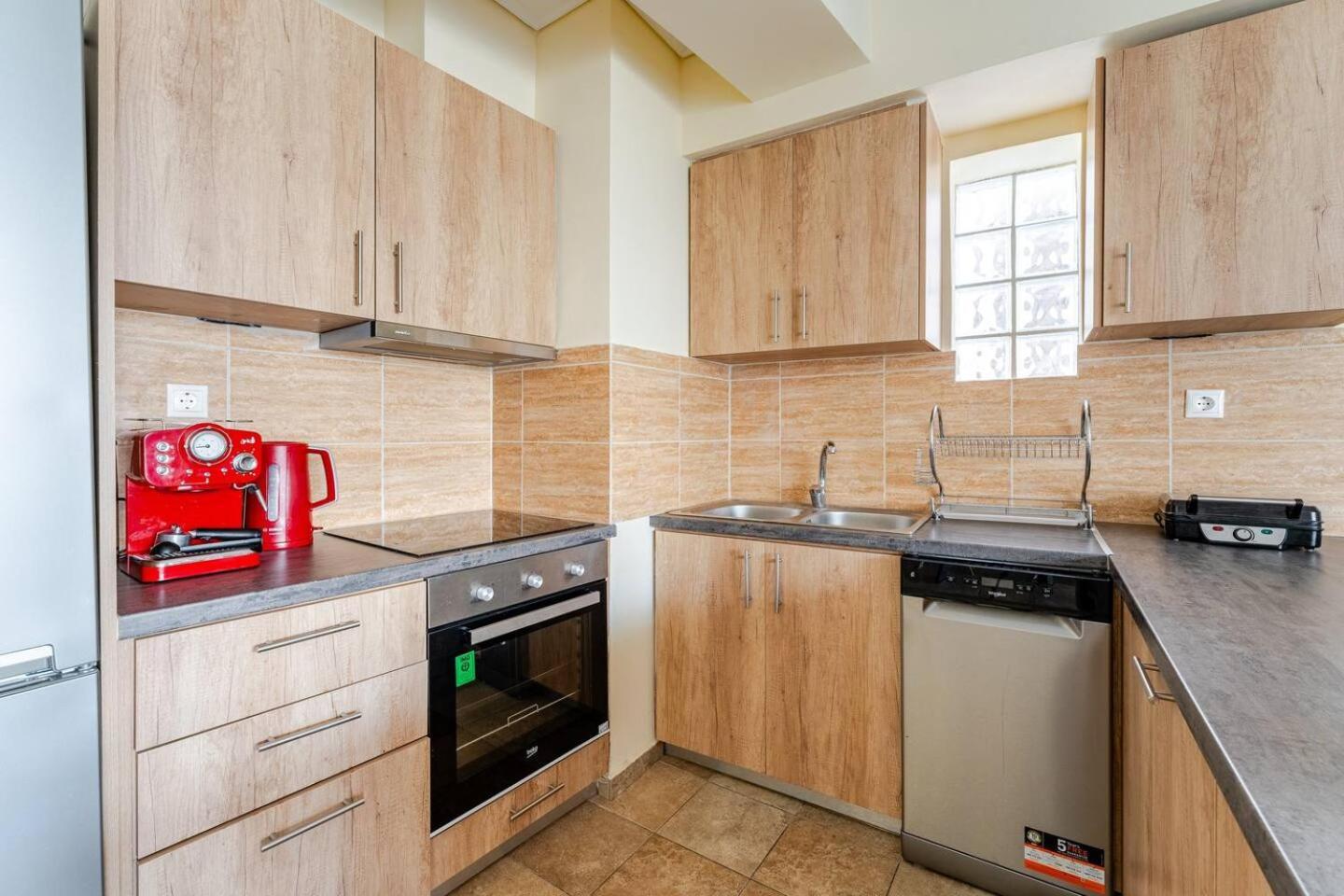 Lux & Style 75Sqm With Private Parking In Athens Apartment Bagian luar foto