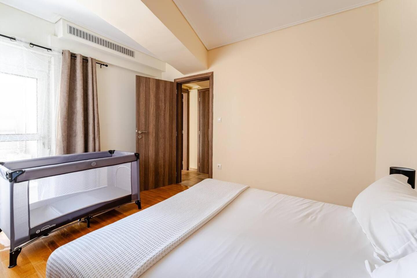 Lux & Style 75Sqm With Private Parking In Athens Apartment Bagian luar foto