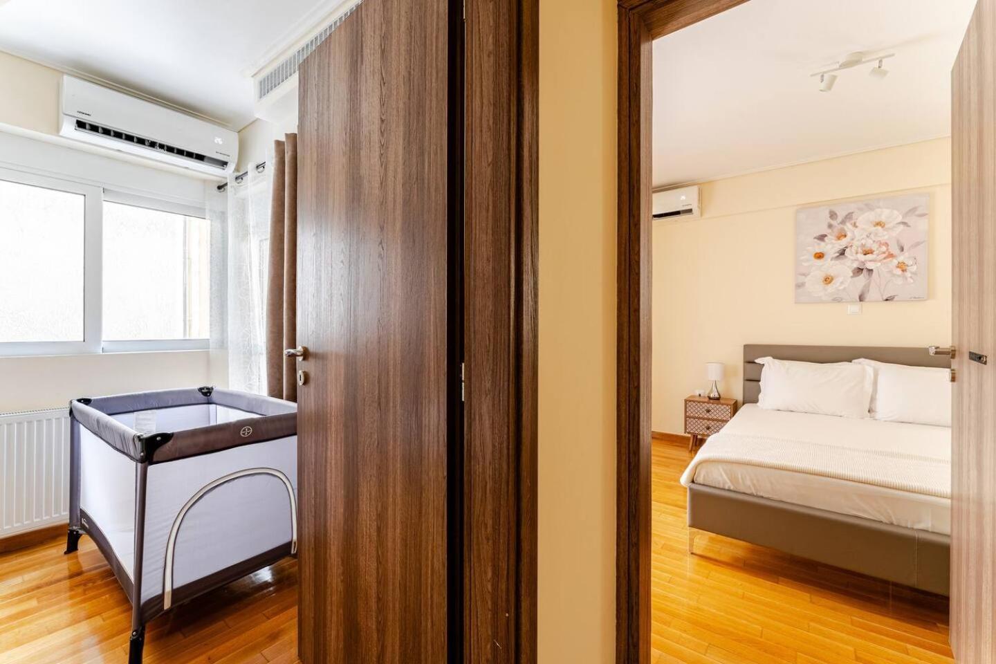 Lux & Style 75Sqm With Private Parking In Athens Apartment Bagian luar foto